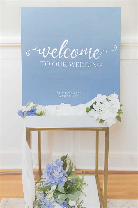 Cricut Wedding Welcome Sign: Easy Cricut Wood Project for Beginners