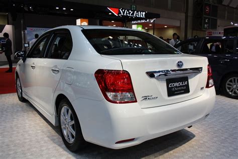 2013 Tokyo Motor Show Live - JDM Toyota Corolla Hybrid