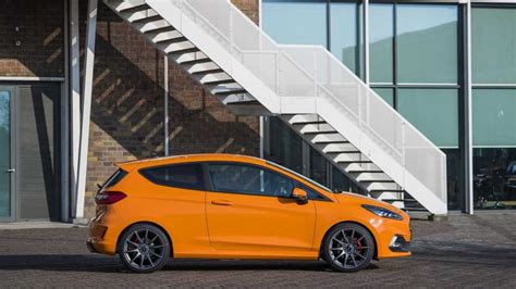 Ford Fiesta ST Performance Edition adds plenty of toys