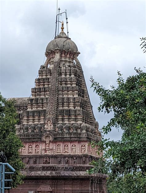 Grishneshwar Temple: Wealth And Pleasure At Shiva's Feet