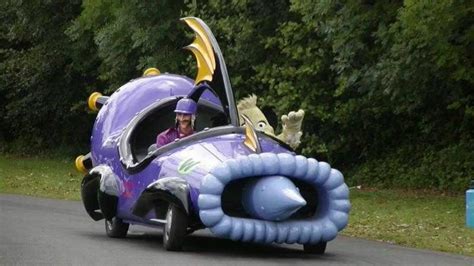 Strange Cars Pictures - How Car Specs