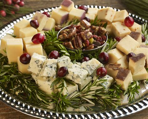 Cheese Platter Presentation Ideas for Holiday Gatherings — La Bottega di BelGioioso