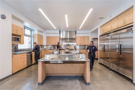 SF Fire Station 5 interior kitchen 1 - Stewart Cooper Newell Architects