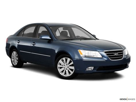 2010 Hyundai Sonata | Read Owner Reviews, Prices, Specs