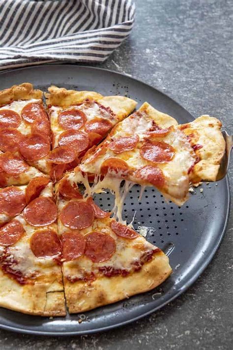 31 Thin Crust Pizza Recipes You May Like to Try