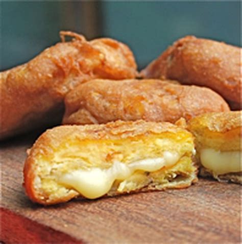 Aborrajados: Fried Plantains With Cheese Recipe Cuban Recipes, Vegetarian Recipes, Cooking ...