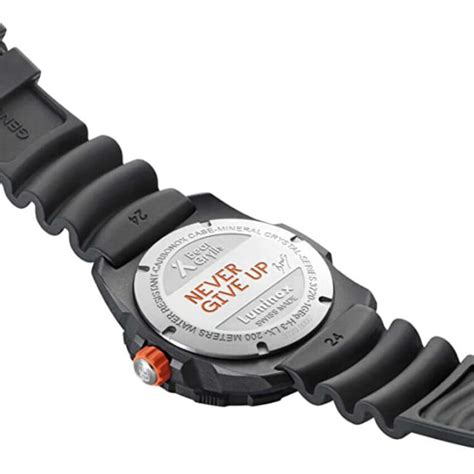 Bear Grylls Watches - Luminox Review - Hiking.Earth