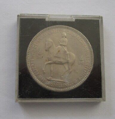 QUEEN ELIZABETH II Coronation Crown Coin 1953 in Case £5.50 - PicClick UK