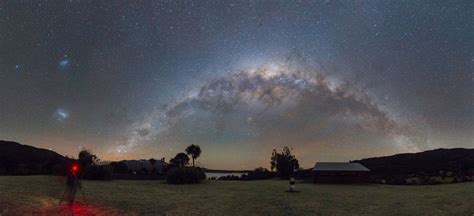 Wow! Milky Way Glows Over New Zealand in Stunning Photo | Space