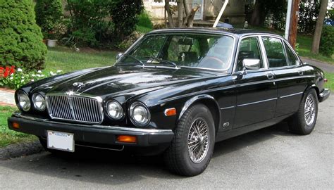 1997 Jaguar XJ-Series XJ6 - Sedan 4.0L auto