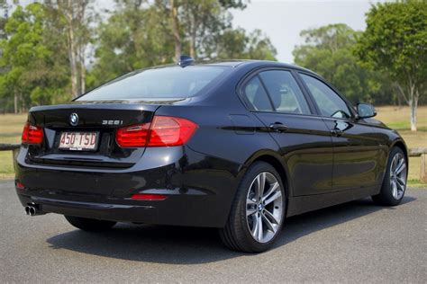 2013-bmw-3-series-328i-sport-line-f30-auto-my14-sedan-black-2015-back-main