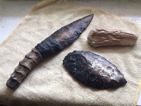 32 best images about flint knapping on Pinterest | Homemade, Handmade knives and Tools