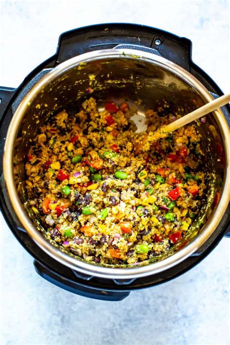 Instant Pot Black Bean Quinoa Salad - Eating Instantly