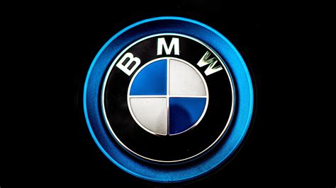 Simple BMW Logo | BMW logo, Bmw, Bmw wallpapers