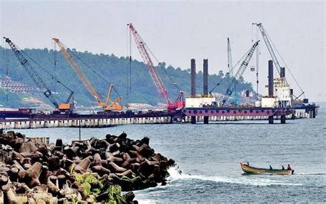 Crew Changes At India’s Vizhinjam Port Stalled By Local Agent | Sea and Job