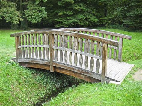 Best Wooden Garden Bridge Plans - HOW TO MAKE – DIY