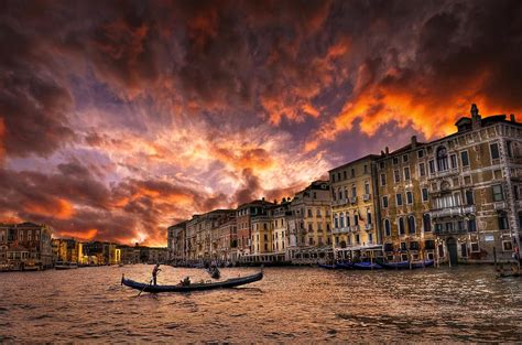 Sunset In Venice Italy Photograph by Mario Anthony