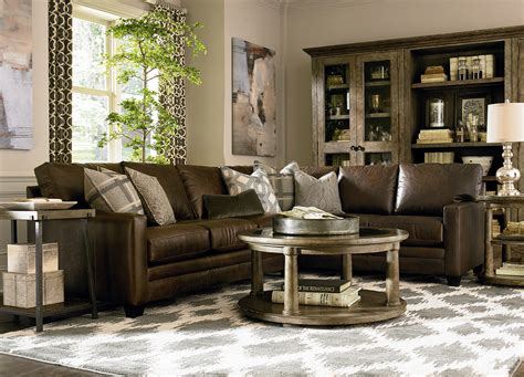 How To Decorate A Living Room With Brown Leather Sectional | Shelly Lighting