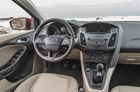 Ford Focus Rs 2016 Interior - ford-focus-interior_o - Western Slope Auto / Luckily, ford chose ...