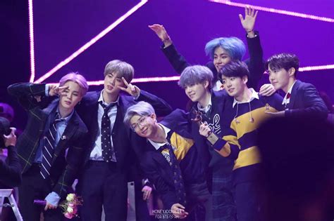 [190115] BTS at SMA~Photos 7💕⬇⬇ | ARMY's Amino