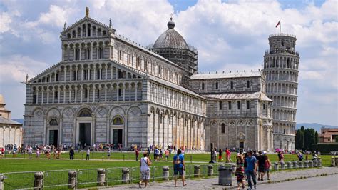 Leaning Tower of Pisa – tickets, prices, discounts, timings, what to expect, FAQs