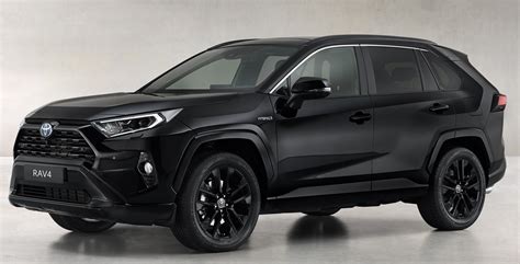 The new Toyota RAV4 Hybrid Black Edition with 306hp | Electric Hunter