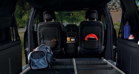 2019 Dodge Grand Caravan Interior | Dick's Country Chrysler Jeep Dodge