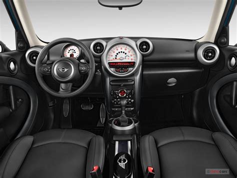 2014 MINI Cooper Countryman Interior | U.S. News & World Report