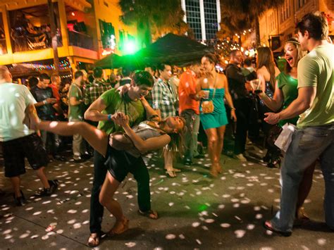 8 Best Spots for Nightlife in Orlando | Places To Go Out, By A Local