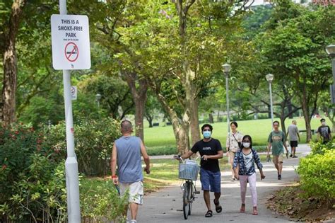 Those caught smoking at public parks and beaches can be fined from Oct 1 | The Straits Times