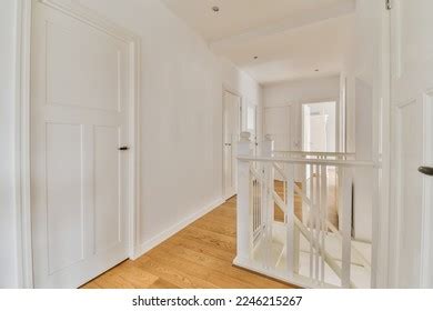 Empty Room White Walls Wood Flooring Stock Photo 2246215267 | Shutterstock