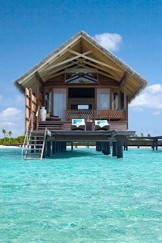 Pics Actually: Ocean Huts in Bora Bora