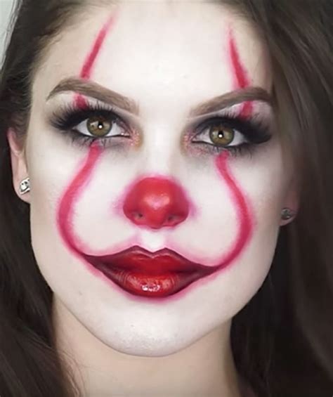 5 Halloween Makeup Ideas You Can Create With Products You Already Own - Brit + Co