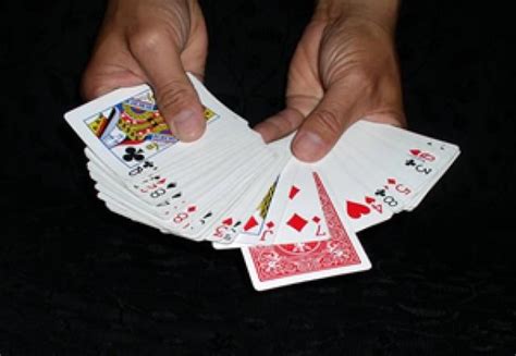 16 Cool Card Tricks for Beginners and Kids | Card tricks for beginners, Magic card tricks, Cool ...