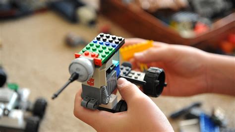 How to Become a LEGO Designer: 5 Steps (with Pictures)