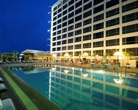 Bangkok Palace Hotel