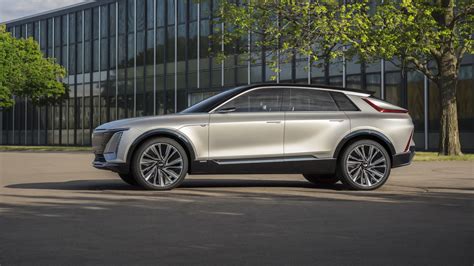 The Lyriq is a luxury, all-electric Cadillac SUV | Top Gear