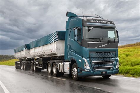 Brasil: Volvo presentó los FH, FM y FMX 2023 – Tiempo Trucks