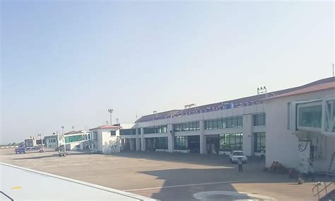 Arrive 3 hours before flight departure to beat holiday rush: Guwahati ...