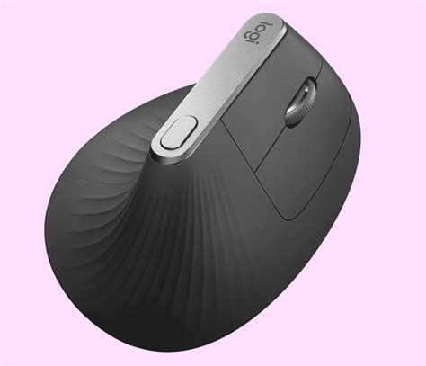 Logitech Vertical Mouse Review: Reciting a New Definition of Ergonomic