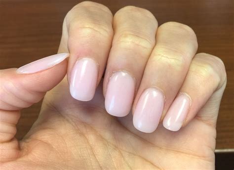 Natural looking acrylic nails with powder 18B and clear polish. | Natural acrylic nails, Natural ...