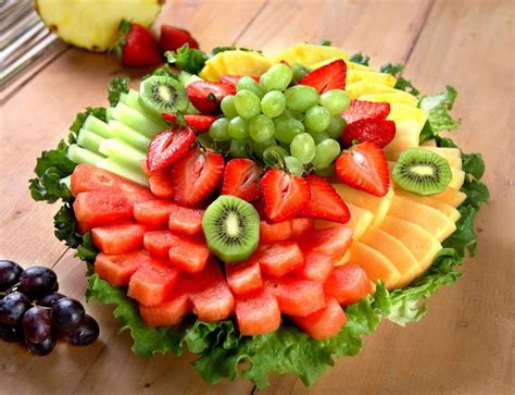 Fabulously Creative Fruit Tray Ideas for Your Next Big Party | Fruit tray, Fruit, Fruit platter