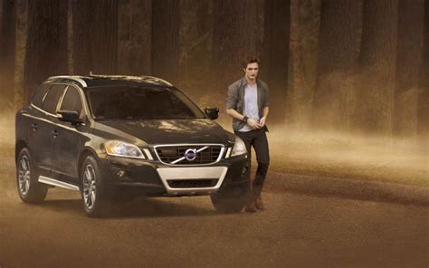 Snow White and The Vampire: Edward Cullen Volvo Car