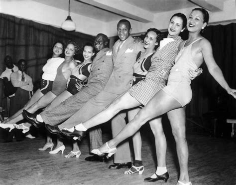 Glamour, Gangsters, And Racism: 30 Photos Inside Harlem's Infamous Cotton Club