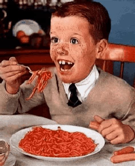 Eating Spaghetti GIF – Eating Spaghetti Hungry – GIFs entdecken und teilen