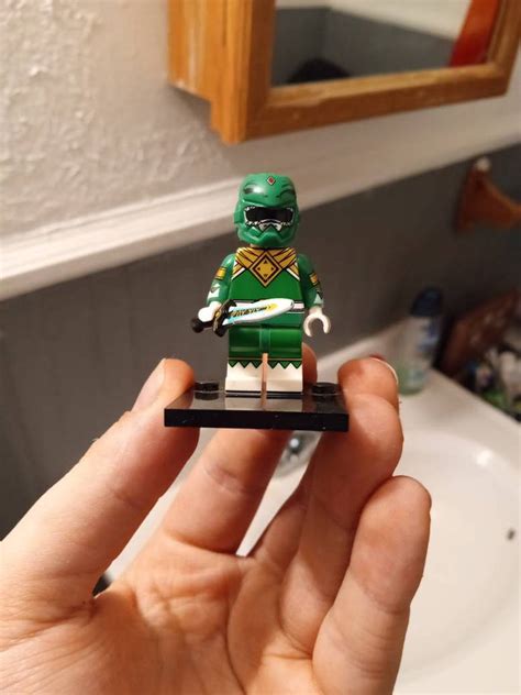 Tommy Oliver/Green Ranger Minifigure. by RorickRumbles on DeviantArt