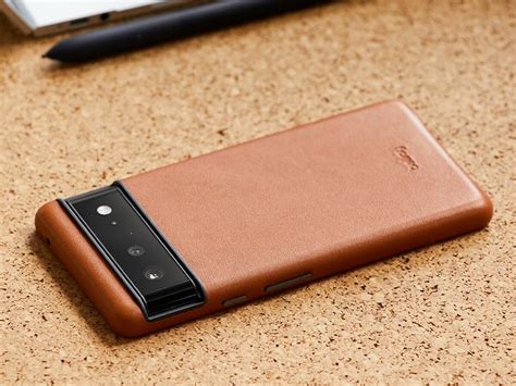 Bellroy Leather Case For Pixel 7 Series celebrates the Pixel 7 design ...