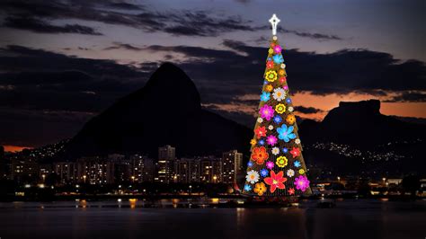 Rio de Janeiro, Brazil (With images) | Beautiful christmas trees, Amazing christmas trees, Rio