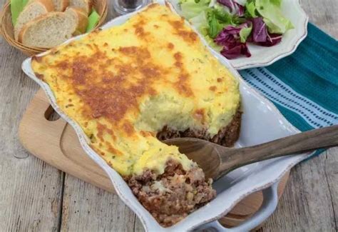 French Hachis Parmentier Recipe | Travel Food Atlas