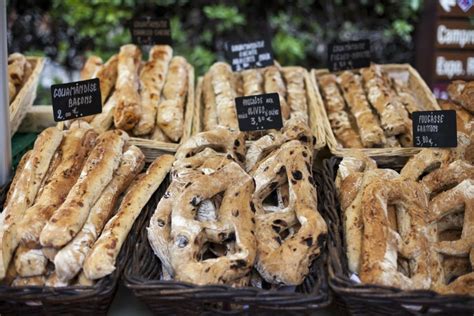 How to Succeed at a French Farmers' Market